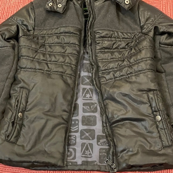 Westbound youth boys size medium - 8 to 10 years puffer jacket with hood - Picture 7 of 16